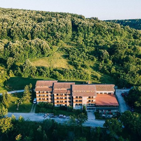Tourist Center Momina Krepost Hotel Veliko Tarnovo Kültér fotó